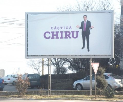 Chiru - candidatul şi-a schimbat panoul
